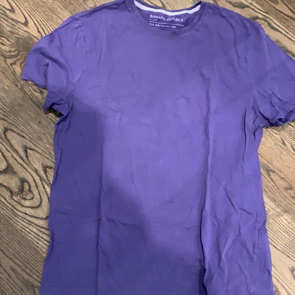 Banana republic size large t shirt